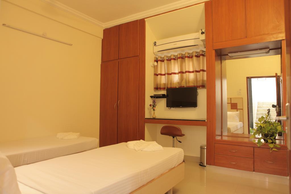 Our Nest Hotel Hyderabad Luaran gambar